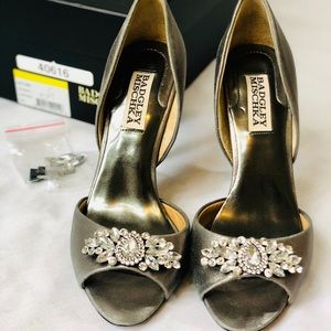 Badgley Mischka Sugar III d’orsay Pump